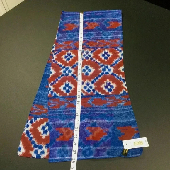 Liz Sinclair Womens Blue Geo Pattern Made in Italy Scarf NWT - Picture 2 of 7